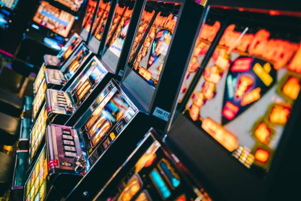 jordan slot live blackjack table with dealer and player interface