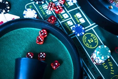 Texas Poker table on jordan slot with live dealer